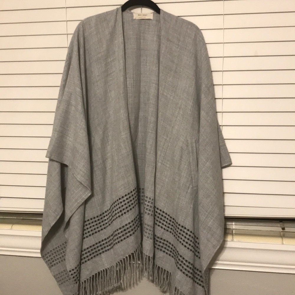 Mer-Sea Classic Wrap with Pockets. One Size